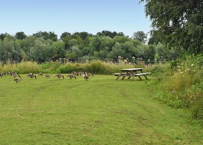 ספינת מלון House Boat Ibiza 4*