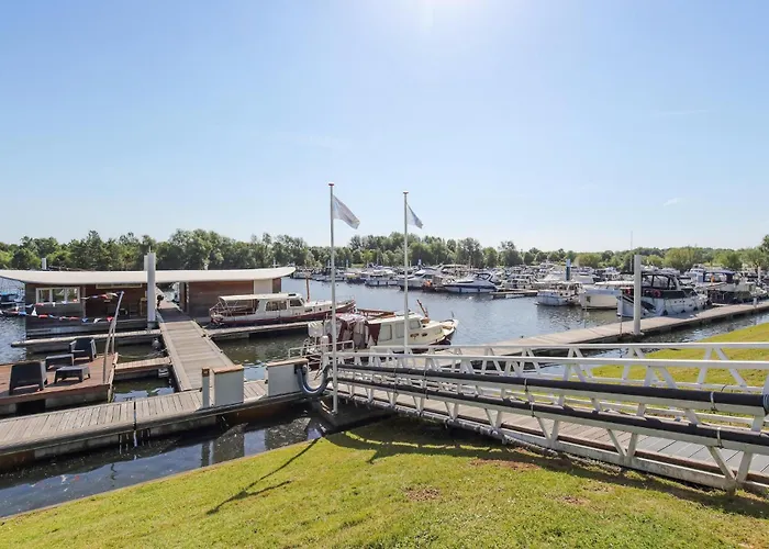Botel House Boat Ibiza