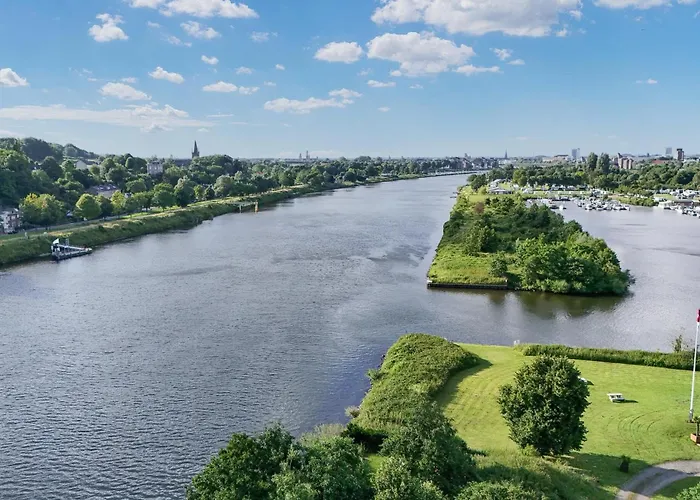 House Boat Ibiza Maastricht
